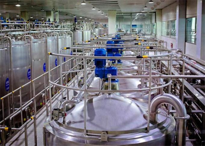 自動食品等級のステンレス鋼タンク、フルーツ ジュースの製造工場
