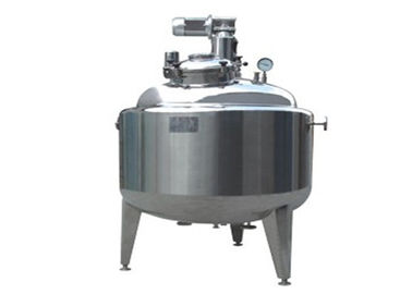 中国 アジテータ混合の容器が付いているミルクの貯蔵タンク/ステンレス鋼の混合タンク 工場